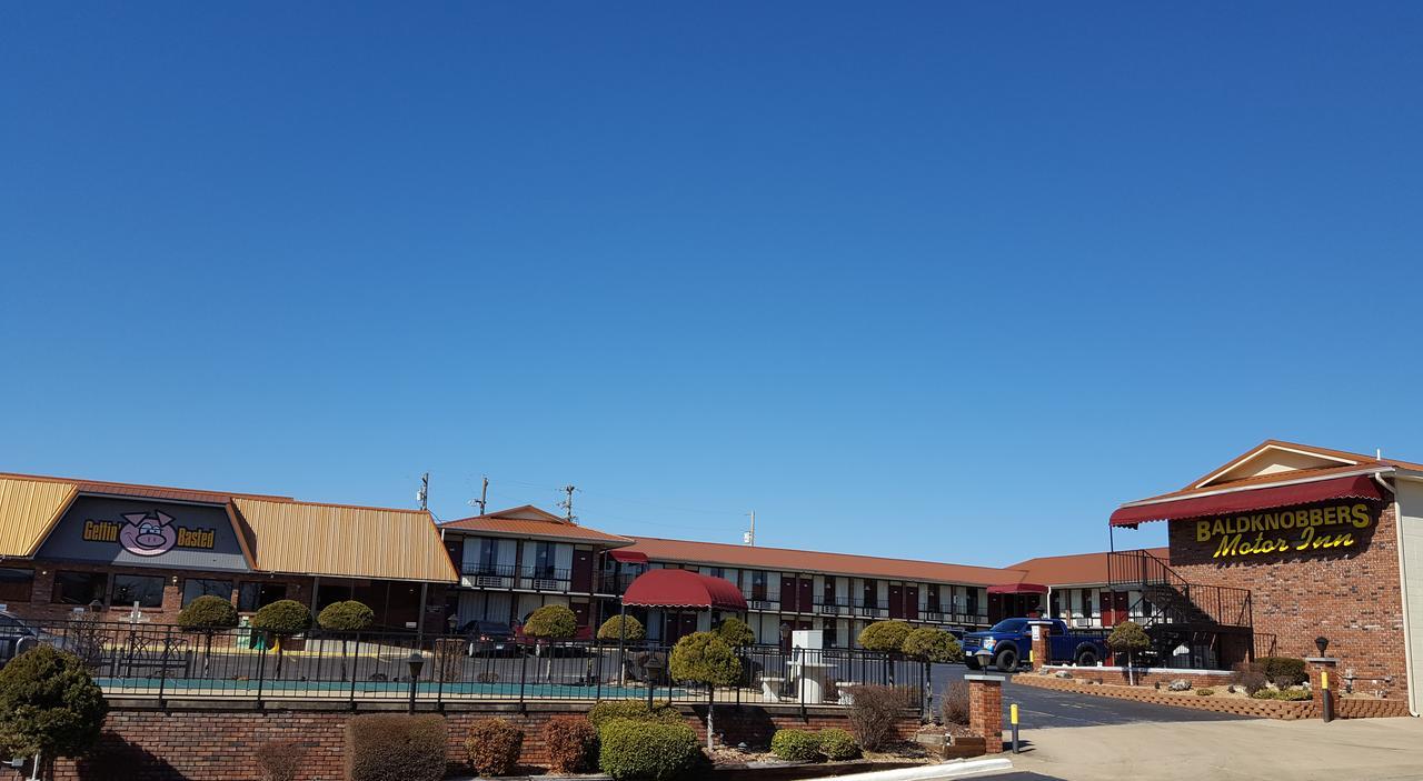 Baldknobbers Motor Inn Бренсън Екстериор снимка